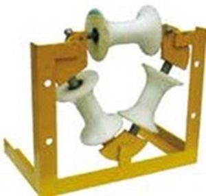 rouleau pose câble avec rouleau en aluminium 1