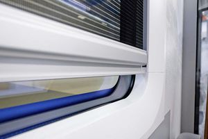 store pour train