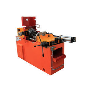 machine à fileter les tubes pour tubes en matière plastique