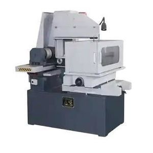 machine de découpe à fil 1
