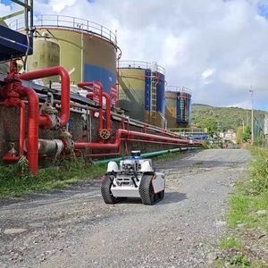 robot de surveillance mobile