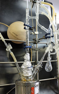 tour de fractionnement pour laboratoire