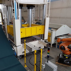système de fabrication de panneaux