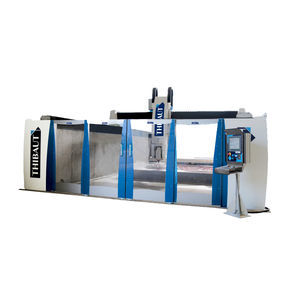 centre d'usinage CNC 5 axes 1