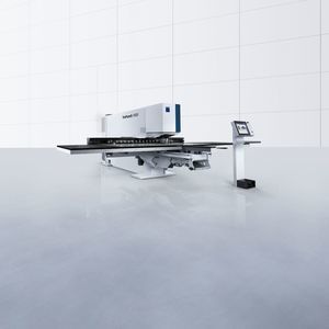 poinçonneuse CNC 1