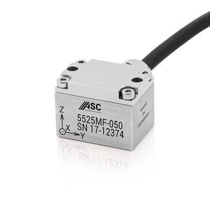 accéléromètre triaxial
