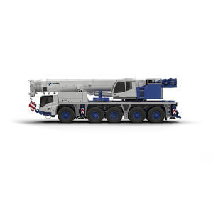grue montée sur camion 1