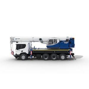 grue montée sur camion 1