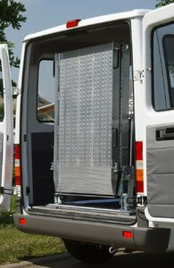 rampe de chargement pour véhicule utilitaire