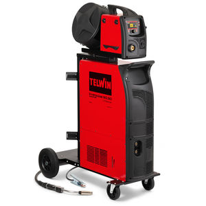 machine de soudage MAG 1