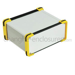boîtier en aluminium extrudé 1