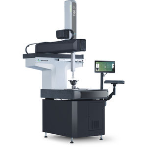 machine de mesure tridimensionnelle à portique