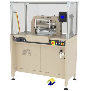 machine de découpe à l'emporte pièce