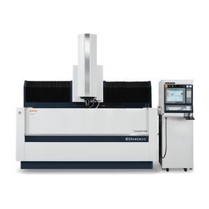 machine d'électroérosion par enfonçage