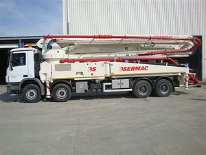 pompe à béton automotrice pour chantier