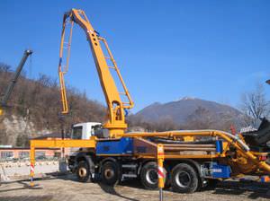 pompe à béton automotrice pour chantier