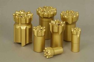 outil de forage pour marteau hors trou