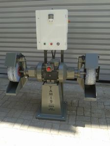 machine de polissage pour métaux
