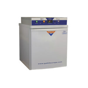 incubateur de laboratoire