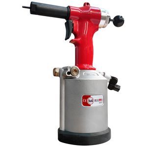 riveteuse hydropneumatique