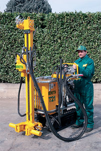 foreuse de micropieux / sur chenilles / rotative / hydraulique