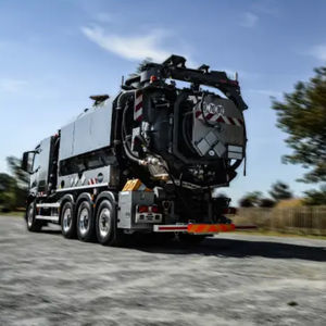 camion hydrocureur