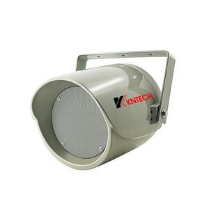 haut-parleur fixé à une équerre 1