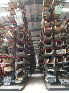 système de rack cantilever 1