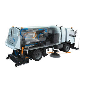 balayeuse aspiratrice sur camion