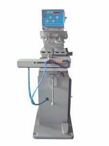 machine de tampographie à encrier fermé / pour l'industrie du jouet