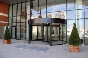 porte tournante 1