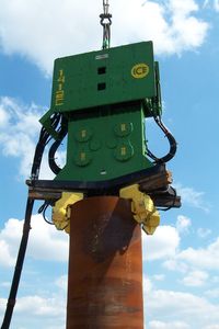 enfonce-pieux hydraulique
