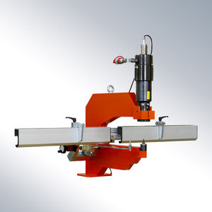 poinçonneuse semi-automatique / hydraulique / pour tôle métallique / encocheuse