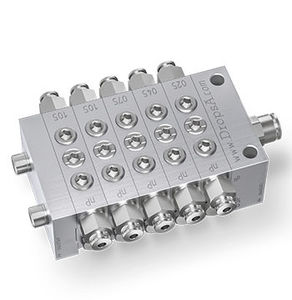 distributeur hydraulique en aluminium