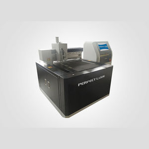 machine de découpe et de gravure à couteau