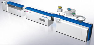 ligne d'extrusion pour la production de tube flexible d'emballage