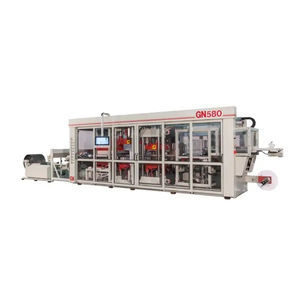 machine de thermoformage alimentée par rouleau