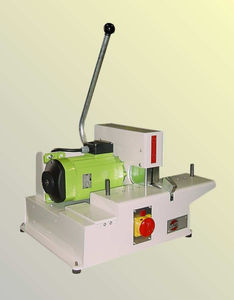 machine de découpe pour caoutchouc / à couteau / de tuyau flexible / électrique