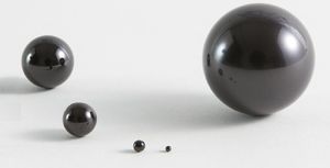 bille en acier inoxydable