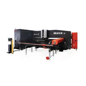 machine de poinçonnage automatique