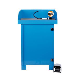 machine de nettoyage à eau