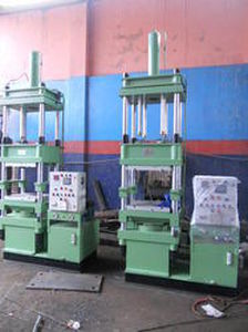 machine de moulage à simple station