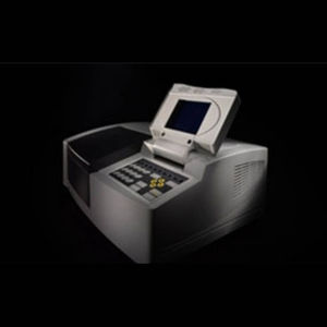 spectrophotomètre UV-Vis 1