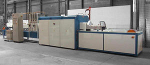 four de traitement thermique