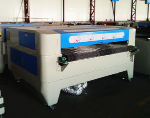 machine de découpe laser