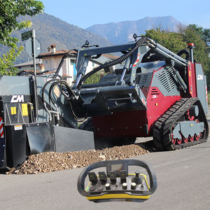 chargeuse compacte télécommandée