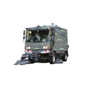 balayeuse sur camion