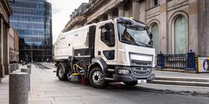 balayeuse sur camion
