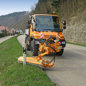 broyeur à axe horizontal épareuse 1