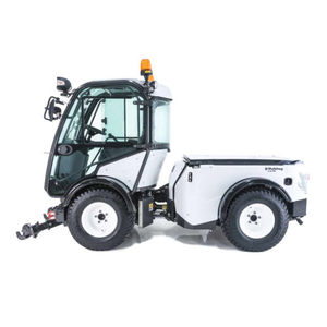 tracteur diesel / à 4 roues / à conducteur porté assis / compact
